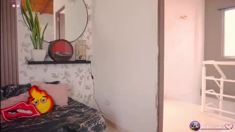 Snapshot of mara__ross chatting on May 2026 05:42:02 PM Mara Independent Model online show from May 2026 05:42:02 PM