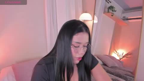 Mara  online show from April 2026 11:04:01 PM