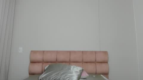 mara modelo independiente online show from October 2025 12:08:02 AM