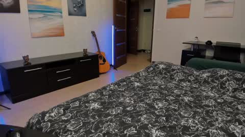 alex marvelxx online show from January 2025 12:26:02 PM