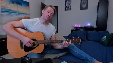 alex marvelxx online show from January 2025 10:51:02 AM