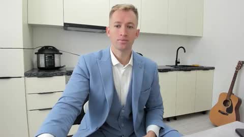 alex marvelxx online show from October 2025 07:38:02 AM