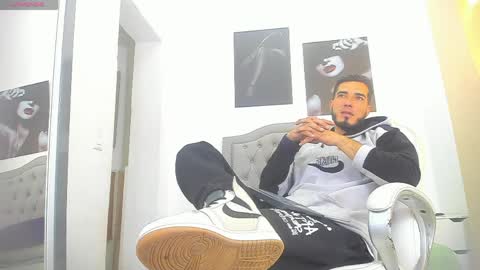 Marc Ruffalo online show from April 2026 11:43:01 AM