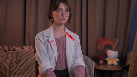 Eva online show from April 2026 02:03:01 PM