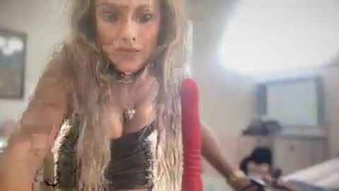 Snapshot of marcelinenyx chatting on July 2026 10:27:01 PM marcelinenyx online show from July 2026 10:27:01 PM