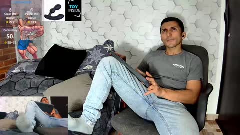 Snapshot of marckmuscle chatting on December 2024 02:45:02 AM Marck Independent model online show from December 2024 02:45:02 AM
