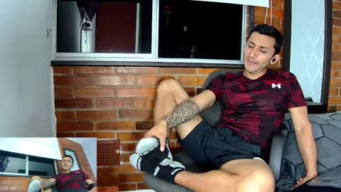Snapshot of marckmuscle chatting on January 2025 01:32:01 AM Marck Independent model online show from January 2025 01:32:01 AM