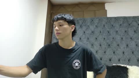Snapshot of marckpassion chatting on February 2025 12:52:02 PM Marck online show from February 2025 12:52:02 PM