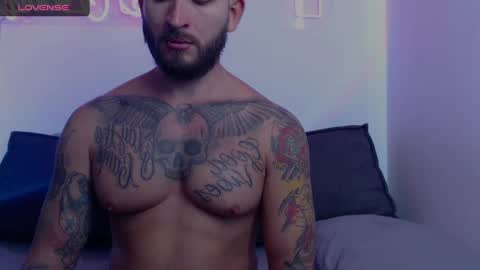marco_allison43 online show from December 2024 04:06:01 PM