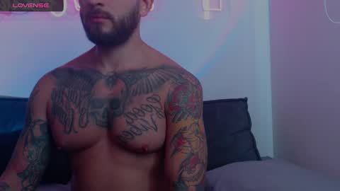 marco_allison43 online show from December 2024 03:00:02 PM