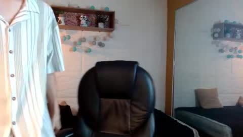 marcoviolet online show from June 2026 07:23:01 PM