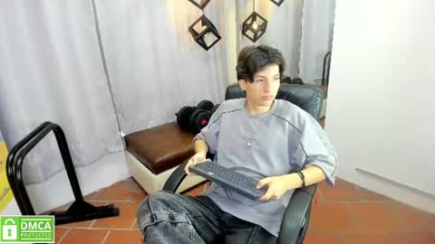 marcoviolet online show from July 2026 07:39:01 PM