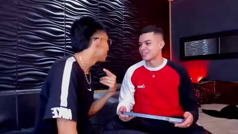 Marco and Ethan online show from December 2024 04:20:01 AM