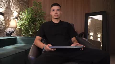Snapshot of marcoyethan chatting on July 2026 05:16:01 PM Marco and Ethan online show from July 2026 05:16:01 PM