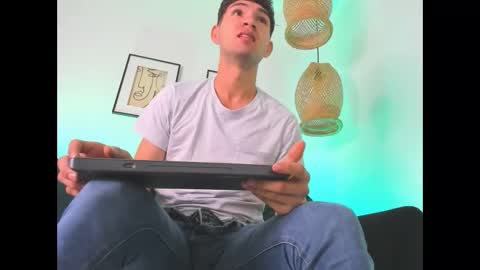 Snapshot of marcus_fire chatting on February 2025 07:33:02 AM marcus_fire online show from February 2025 07:33:02 AM