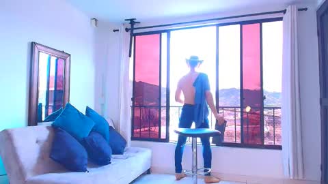 marcus_fire online show from October 2025 06:47:01 PM