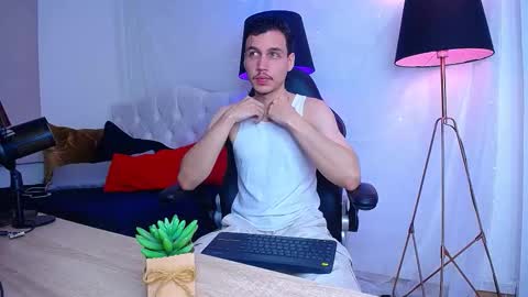 Marcus Hanks online show from December 2025 05:46:02 AM