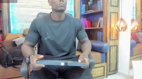 Marcusssss online show from November 2025 11:55:02 AM