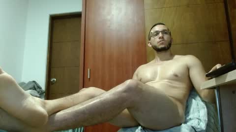   online show from November 2025 01:15:02 AM