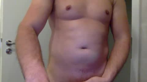 marcwholoves26 online show from January 2026 06:33:02 PM