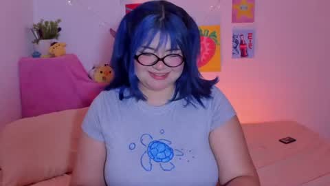 Snapshot of marcy_grey chatting on June 2026 04:43:02 AM danna online show from June 2026 04:43:02 AM
