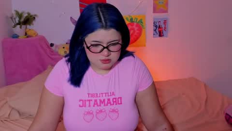 Snapshot of marcy_grey chatting on June 2026 06:37:02 AM danna online show from June 2026 06:37:02 AM