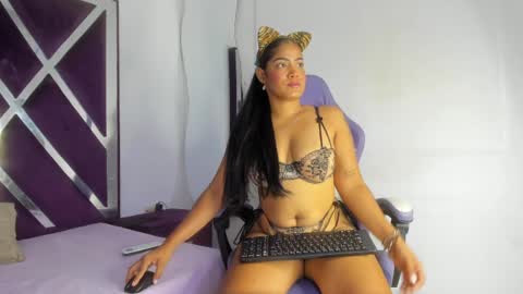 Marcy Gomez online show from April 2026 09:12:01 PM