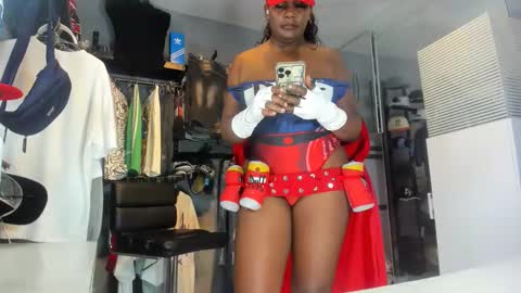 Mareia online show from October 2025 02:29:01 PM