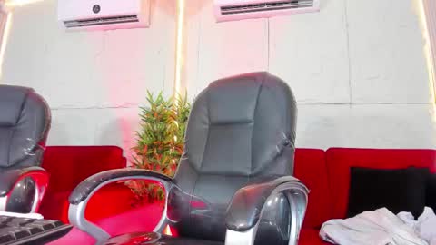 Marelyn online show from February 2026 05:08:01 PM