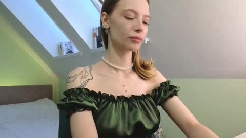  - Alisa online show from September 2025 06:24:01 AM