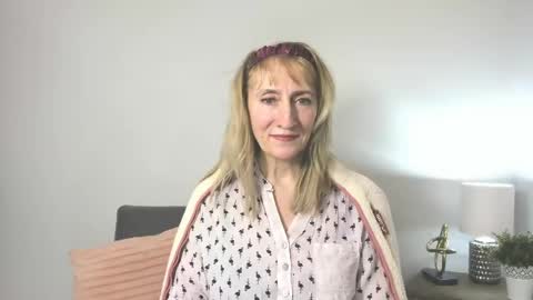 Snapshot of margaretmature chatting on February 2025 07:35:01 PM margaretmature online show from February 2025 07:35:01 PM