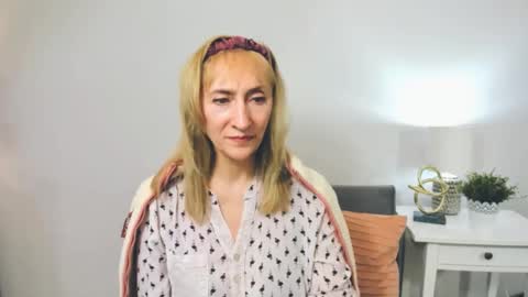 Snapshot of margaretmature chatting on February 2025 08:03:01 PM margaretmature online show from February 2025 08:03:01 PM