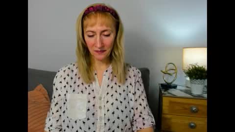 Snapshot of margaretmature chatting on March 2025 04:30:02 PM margaretmature online show from March 2025 04:30:02 PM