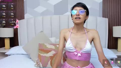 Aitana online show from October 2025 02:03:02 AM