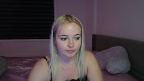 margot_robbie7 online show from September 2025 12:12:02 AM