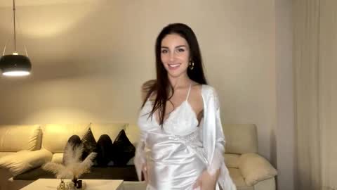 Margot online show from November 2025 11:07:02 PM