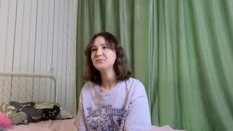 Snapshot of margretpipia chatting on October 2025 09:10:01 AM Rose online show from October 2025 09:10:01 AM