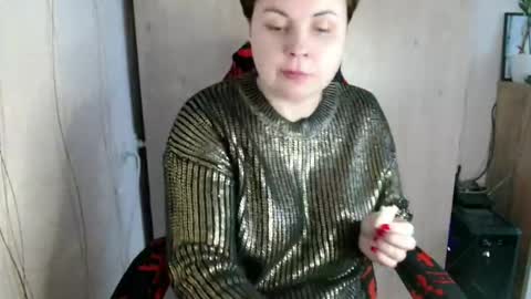 Mari online show from October 2025 06:37:02 AM