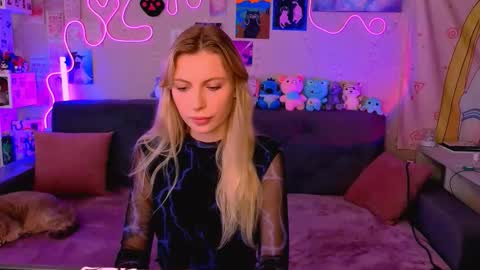 Maria online show from September 2025 04:58:02 AM