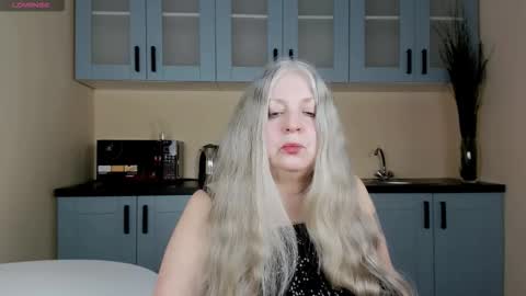 Maria online show from March 2026 02:04:02 AM