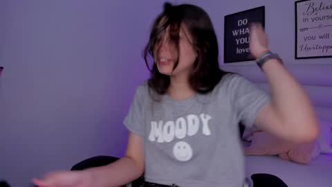 Snapshot of mariam_scott18 chatting on December 2024 10:17:01 PM Mariam online show from December 2024 10:17:01 PM