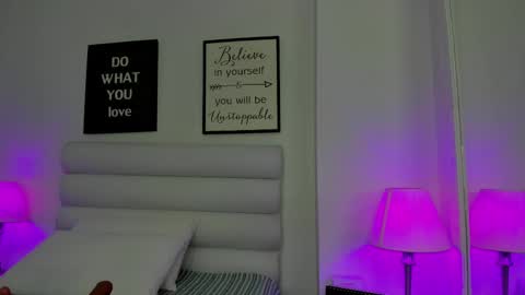 Snapshot of mariam_scott18 chatting on March 2025 11:17:01 AM Mariam online show from March 2025 11:17:01 AM