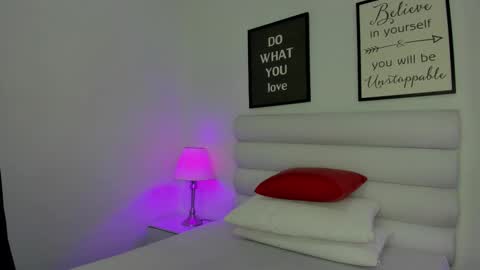 Snapshot of mariam_scott18 chatting on March 2025 07:20:02 PM Mariam online show from March 2025 07:20:02 PM