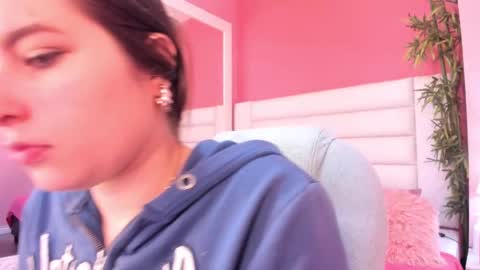 Snapshot of mariam_scott18 chatting on September 2025 07:36:01 PM Mariam online show from September 2025 07:36:01 PM