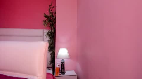 Snapshot of mariam_scott18 chatting on September 2025 03:14:01 PM Mariam online show from September 2025 03:14:01 PM