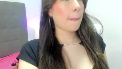 Snapshot of mariam_scott18 chatting on May 2026 11:17:01 AM Mariam online show from May 2026 11:17:01 AM