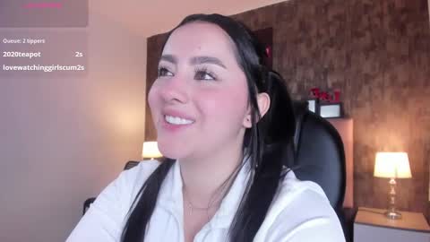 Snapshot of marian__stone chatting on October 2025 07:03:01 PM Marian online show from October 2025 07:03:01 PM