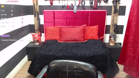 Marian online show from October 2025 03:35:01 AM