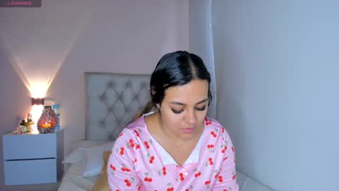 Mariana   roexx online show from October 2025 06:16:02 PM