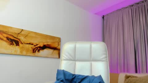 Mariana online show from November 2025 04:27:01 AM